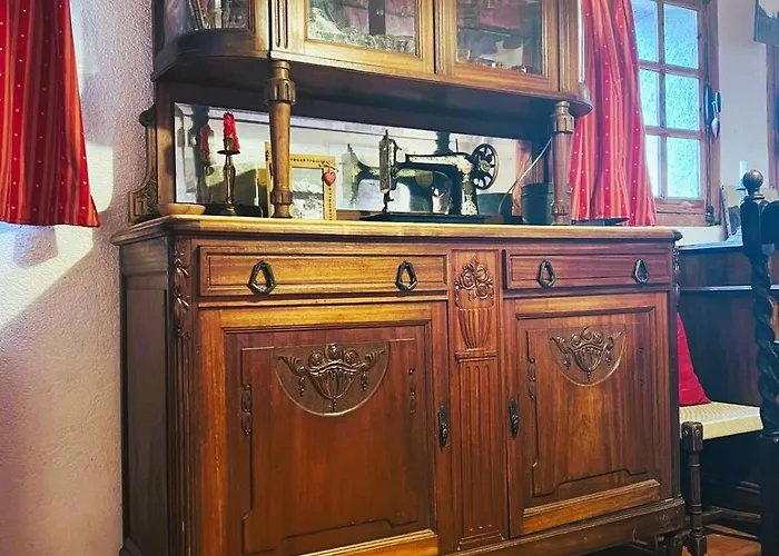 La Maison De Madeleine * カステラーヌ