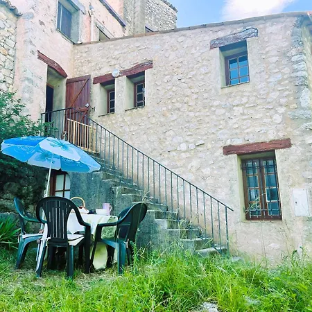 펜션 La Maison De Madeleine 카스텔란