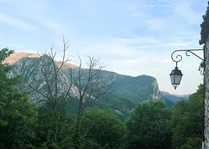 La Maison De Madeleine 펜션 *