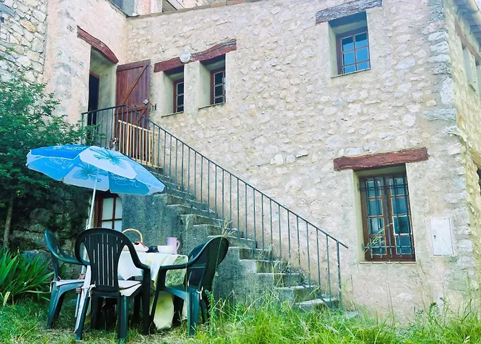 펜션 La Maison De Madeleine 카스텔란