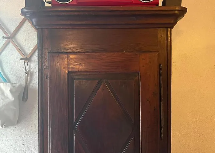 La Maison De Madeleine 카스텔란